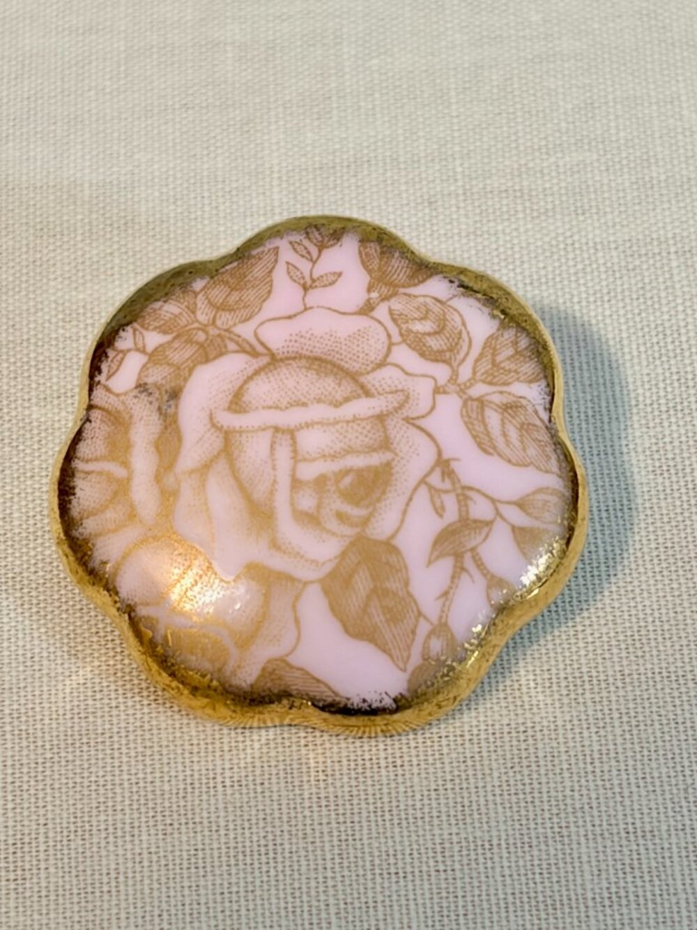 Royal Albert Bone China Rose Brooch Vintage Gold Tone Floral Pin - Picture 2 of 6
